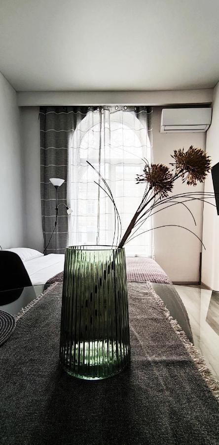 Flat in the city center โอเดสซา ภายนอก รูปภาพ