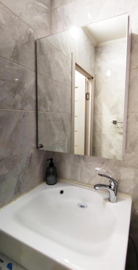 Flat in the city center โอเดสซา ภายนอก รูปภาพ